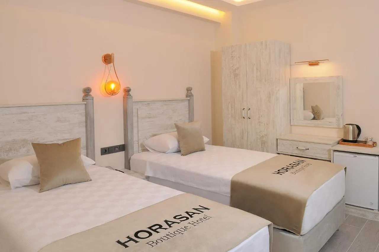 Horasan Hotel Çeşme Turquia